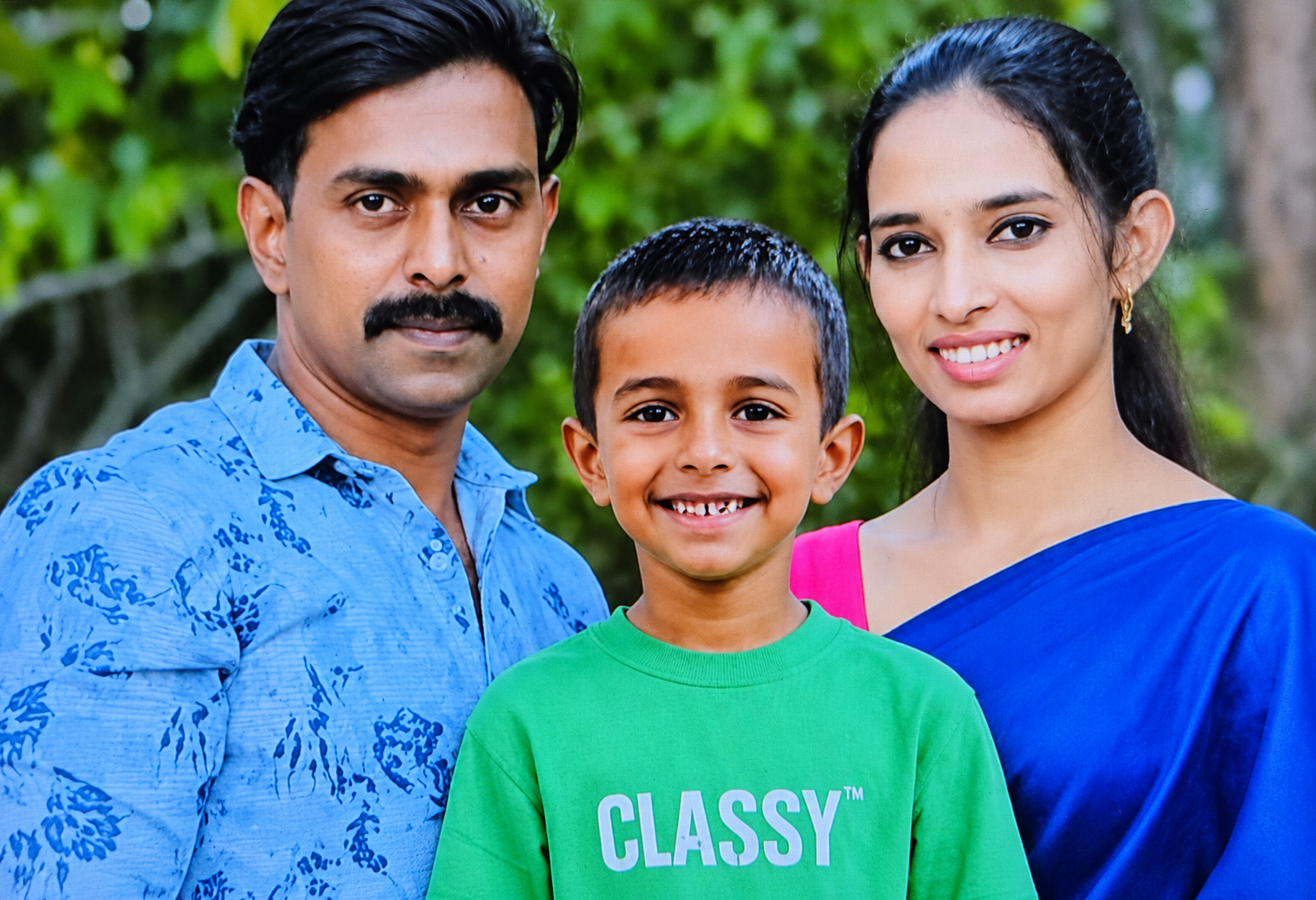 ഭാര്യയെയും നാലര വയസ്സുകാരൻ മകനെയും ഭർത്താവ് കഴുത്തറുത്ത് കൊലപ്പെടുത്തി; പ്രതി ഗുരുതരാവസ്ഥയിൽ